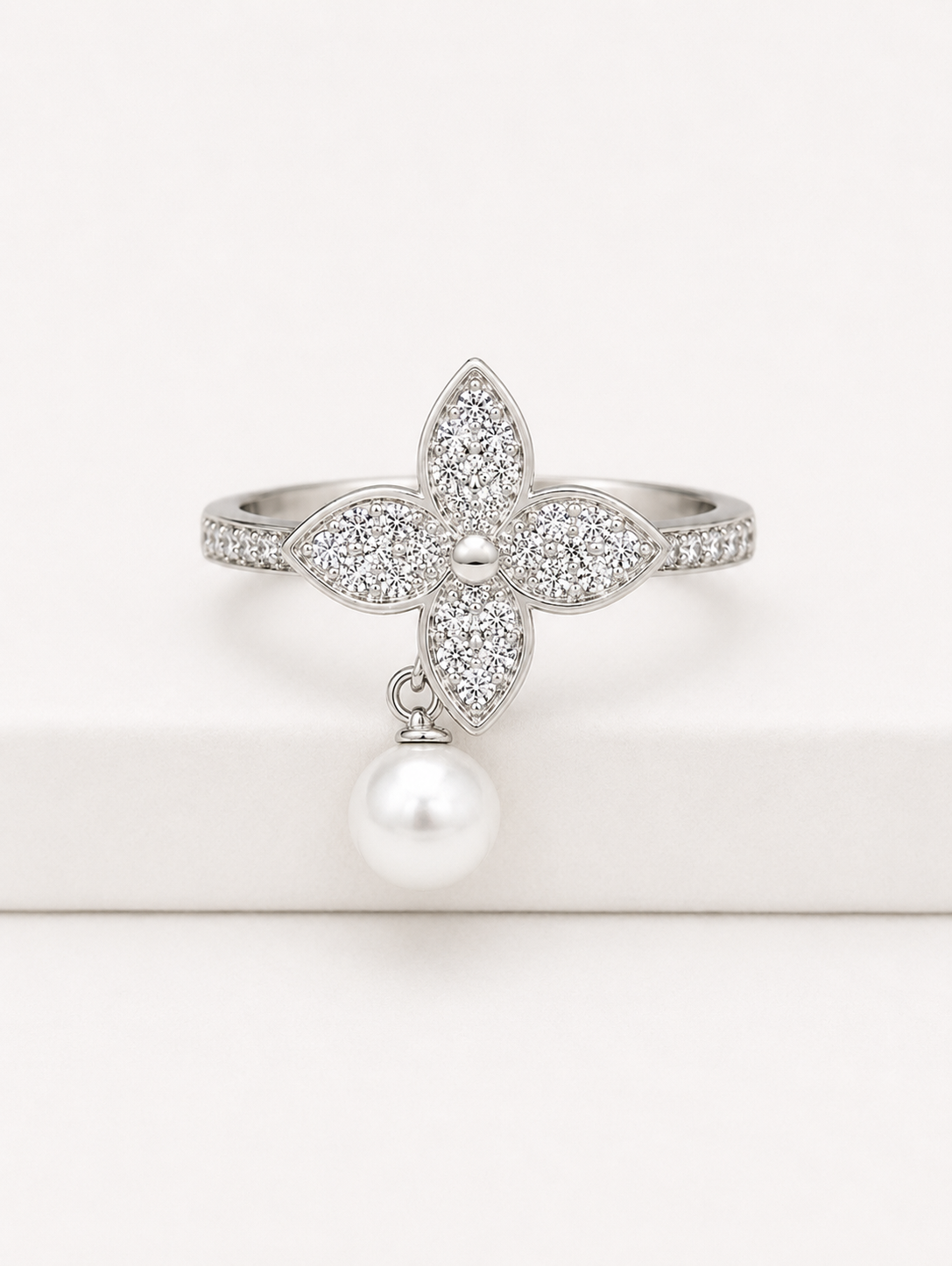 Bague Trèfle- Plaqué Argent