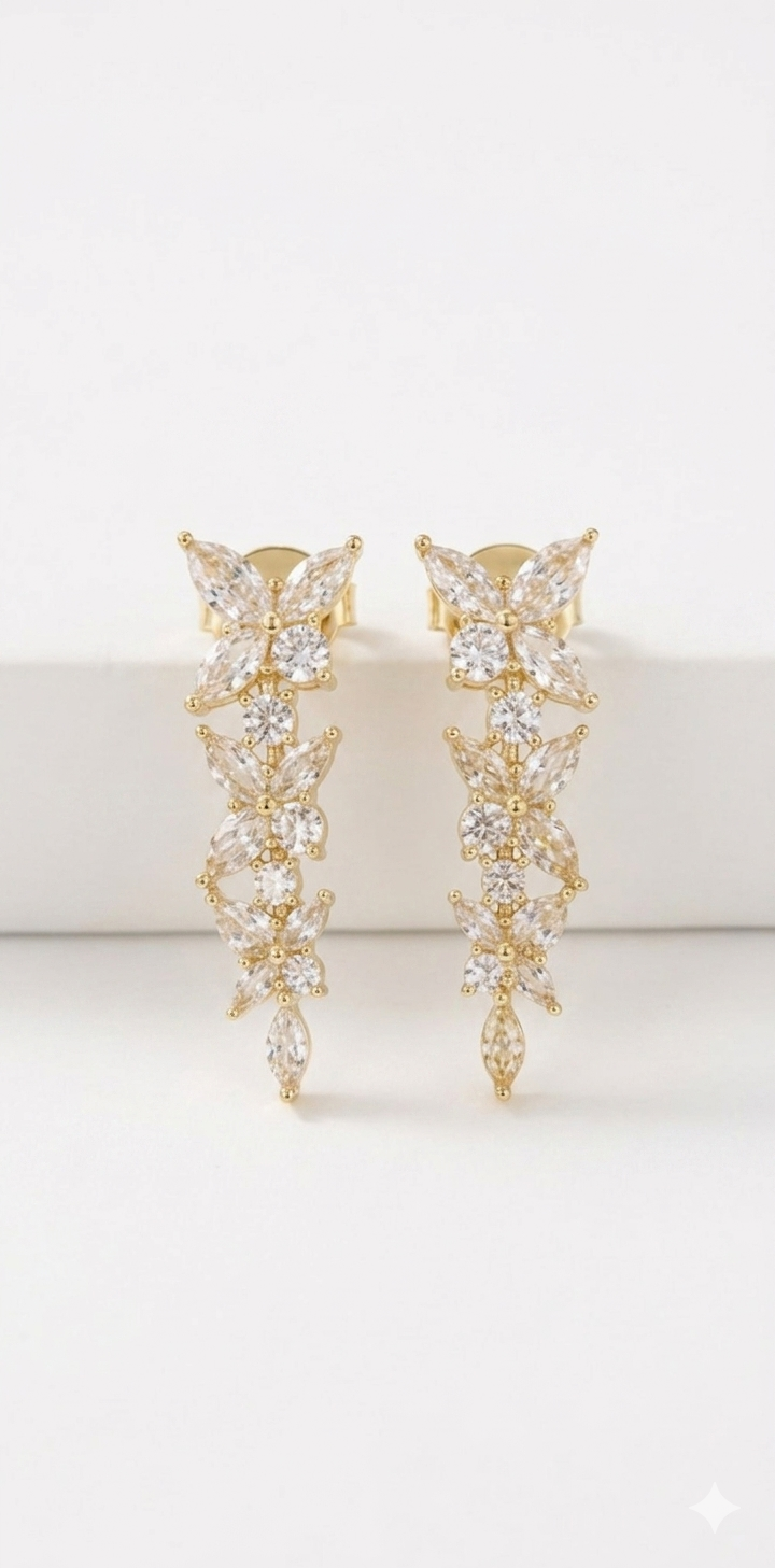 Boucles d'Oreilles Pendantes Papillons Célestes– Plaqué Or